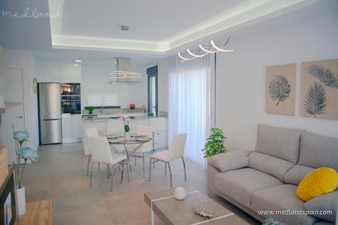 Villa for sale in Los Montesinos, Alicante, Spain 3 bedrooms, 118 sq.m. No. 9335 - photo 3