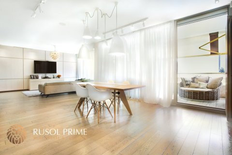 Apartment for sale in Barcelona, Spain 4 bedrooms, 325 sq.m. No. 8979 - photo 4