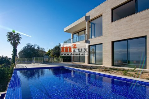 Villa for sale in Lloret de Mar, Girona, Spain 4 bedrooms, 347 sq.m. No. 16834 - photo 7