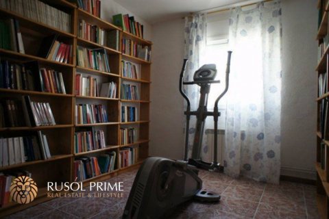 House for sale in Coma-Ruga, Tarragona, Spain 9 bedrooms, 260 sq.m. No. 11781 - photo 7