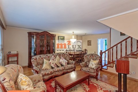 Townhouse for sale in Platja D'aro, Girona, Spain 3 bedrooms, 193 sq.m. No. 16823 - photo 4
