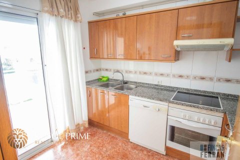 Apartment for sale in Coma-Ruga, Tarragona, Spain 3 bedrooms, 70 sq.m. No. 11966 - photo 10