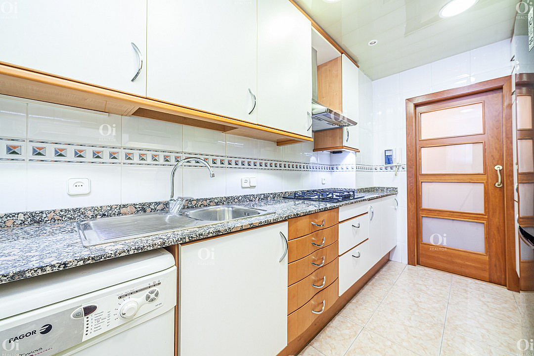 Wohnung in Barcelona, Spanien 3 Zimmer, 80 m2 Nr. 15872