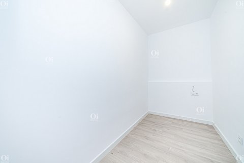 Apartment for sale in Barcelona, Spain 2 rooms, 47 sq.m. No. 15847 - photo 14