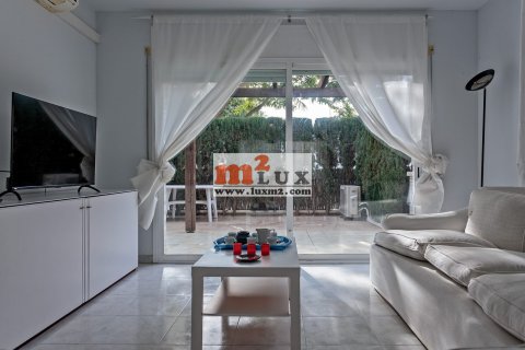 Townhouse for sale in Platja D'aro, Girona, Spain 3 bedrooms, 185 sq.m. No. 16790 - photo 12