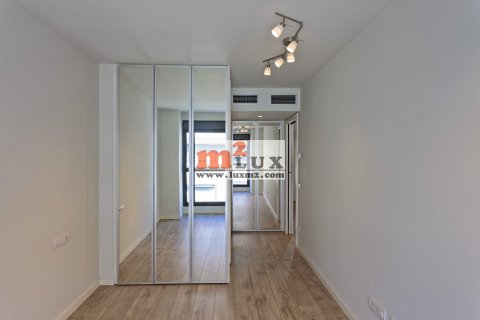 Apartment for rent in Barcelona, Spain 2 bedrooms, 99 sq.m. No. 16845 - photo 17