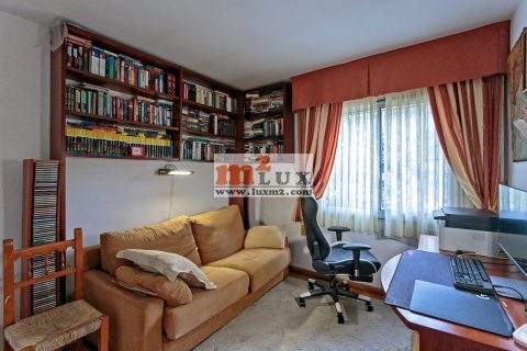 Townhouse for sale in Platja D'aro, Girona, Spain 3 bedrooms, 193 sq.m. No. 16823 - photo 26