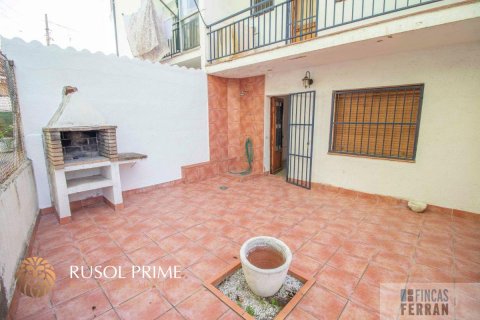 House for sale in Coma-Ruga, Tarragona, Spain 4 bedrooms, 225 sq.m. No. 11967 - photo 5