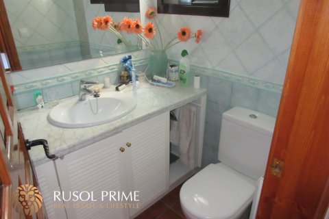 House for sale in Coma-Ruga, Tarragona, Spain 4 bedrooms, 165 sq.m. No. 11634 - photo 3