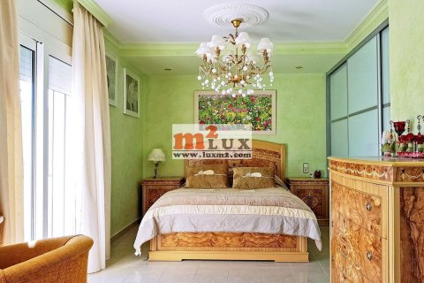 Villa for sale in Lloret de Mar, Girona, Spain 3 bedrooms, 224 sq.m. No. 16688 - photo 12