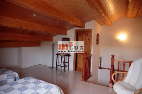 Townhouse for sale in Platja D'aro, Girona, Spain 4 bedrooms, 129 sq.m. No. 16682 - photo 16