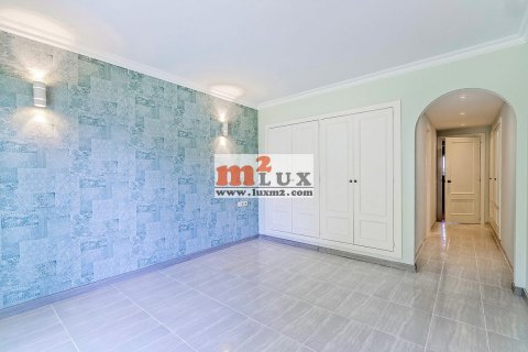 Apartment for sale in Sant Feliu de Guixols, Girona, Spain 3 bedrooms, 129 sq.m. No. 16744 - photo 20