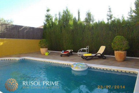 House for sale in Coma-Ruga, Tarragona, Spain 4 bedrooms, 260 sq.m. No. 11663 - photo 10