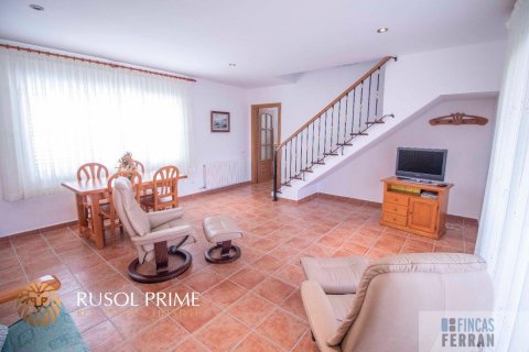 House for sale in Coma-Ruga, Tarragona, Spain 7 bedrooms, 400 sq.m. No. 11594 - photo 8