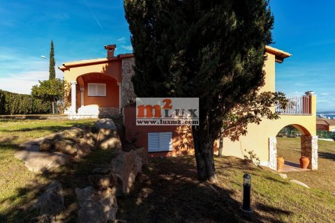 Villa for sale in Sant Feliu de Guixols, Girona, Spain 5 bedrooms, 250 sq.m. No. 16714 - photo 21