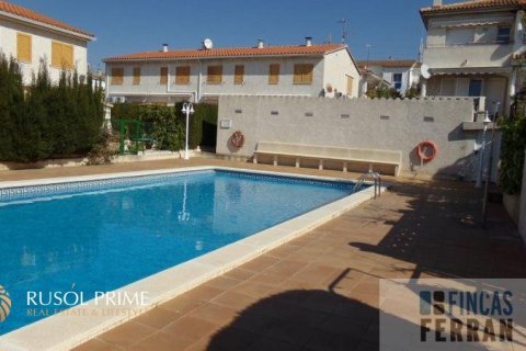 House for sale in Coma-Ruga, Tarragona, Spain 3 bedrooms, 120 sq.m. No. 11547 - photo 4