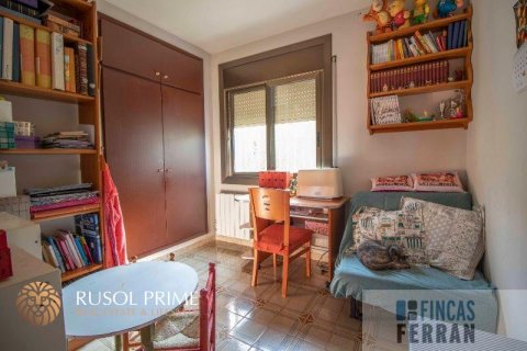 House for sale in Coma-Ruga, Tarragona, Spain 5 bedrooms, 250 sq.m. No. 12005 - photo 11