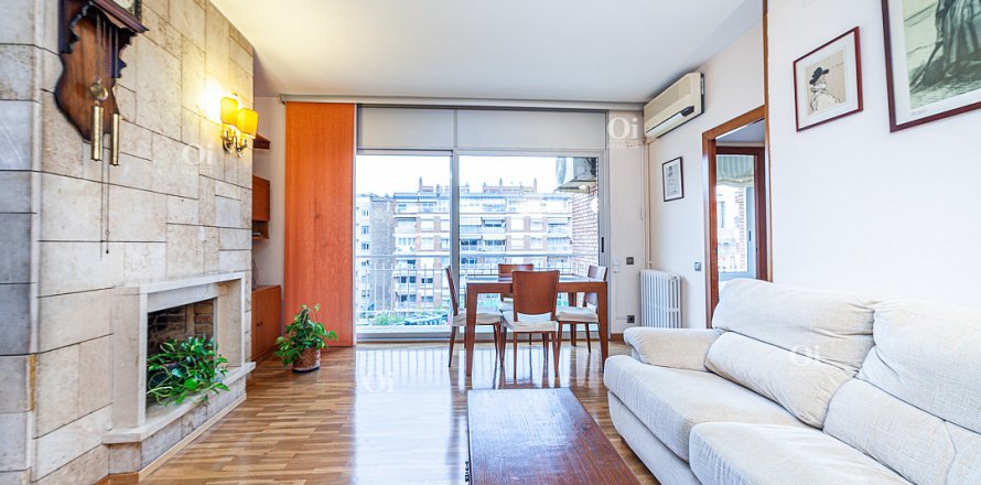 Apartment in Barcelona, Spain 3 rooms, 80 sq.m. No. 15872