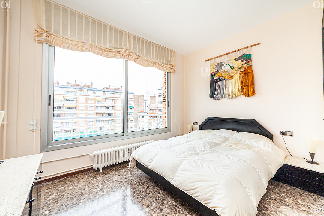 Wohnung in Barcelona, Spanien 3 Zimmer, 80 m2 Nr. 15872