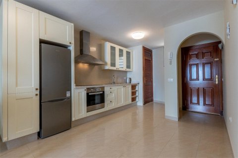 Apartment for sale in Playa Paraiso, Tenerife, Spain 2 bedrooms, 66 sq.m. No. 18363 - photo 10