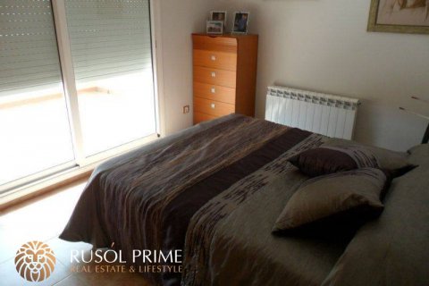 House for sale in Coma-Ruga, Tarragona, Spain 4 bedrooms, 190 sq.m. No. 11722 - photo 8