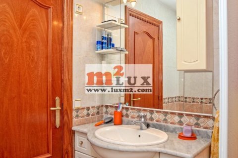 Apartment for sale in Sant Feliu de Guixols, Girona, Spain 3 bedrooms, 68 sq.m. No. 16705 - photo 10