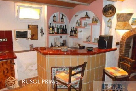 House for sale in Coma-Ruga, Tarragona, Spain 5 bedrooms, 330 sq.m. No. 11660 - photo 8