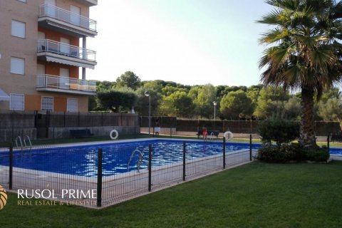 Apartment for sale in Coma-Ruga, Tarragona, Spain 4 bedrooms, 120 sq.m. No. 11736 - photo 2