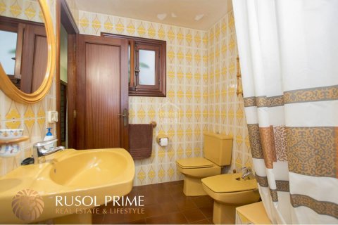 Apartment for sale in Mahon, Menorca, Spain 4 bedrooms, 152 sq.m. No. 10775 - photo 16