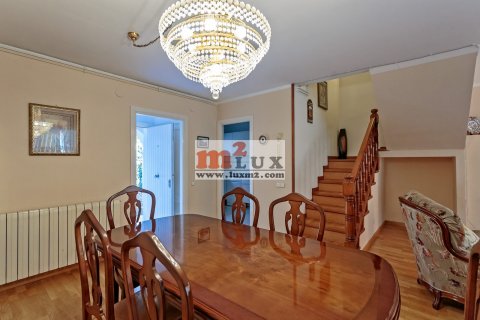 Townhouse for sale in Platja D'aro, Girona, Spain 3 bedrooms, 193 sq.m. No. 16823 - photo 11