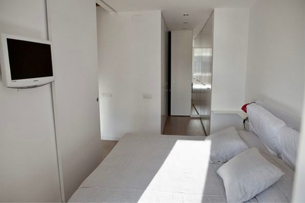 Apartment in Barcelona, Spain 2 rooms, 82 sq.m. No. 15908