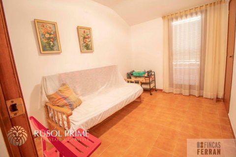 House for sale in Coma-Ruga, Tarragona, Spain 4 bedrooms, 100 sq.m. No. 12008 - photo 9