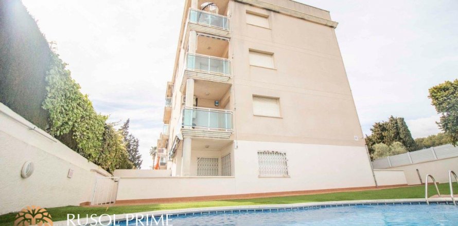 Apartment in Coma-Ruga, Tarragona, Spain 3 bedrooms, 70 sq.m. No. 11966