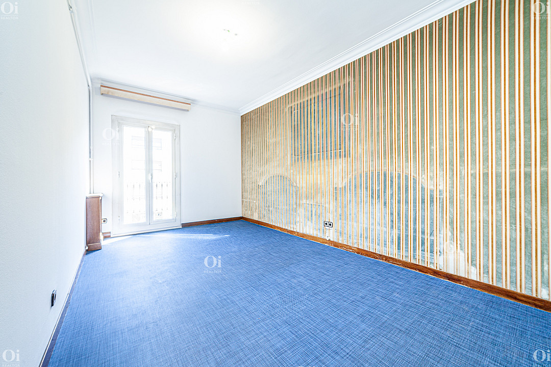 Huoneisto Barcelona, Espanja 5 huonetta, 243 m2 No. 15827