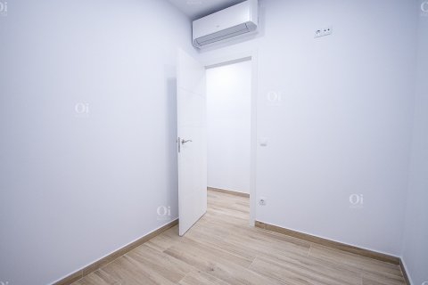 Apartment for sale in Barcelona, Spain 82 sq.m. No. 15907 - photo 17