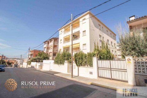 Apartment for sale in Coma-Ruga, Tarragona, Spain 3 bedrooms, 75 sq.m. No. 11984 - photo 1