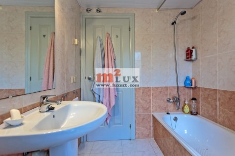 Apartment for sale in Platja D'aro, Girona, Spain 3 bedrooms, 133 sq.m. No. 16806 - photo 9