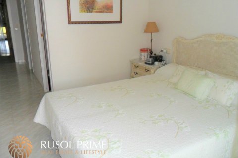 Apartment for sale in Coma-Ruga, Tarragona, Spain 3 bedrooms, 137 sq.m. No. 11996 - photo 2