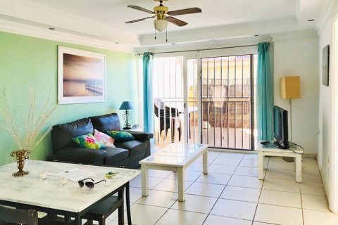Apartment for sale in Torviscas, Tenerife, Spain 2 bedrooms,  No. 18387 - photo 4