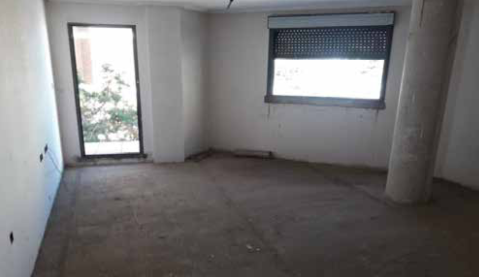 Liikekiinteistö Torrevieja, Alicante, Espanja 2120 m2 No. 16115