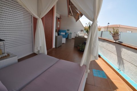 Apartment for sale in Torviscas, Tenerife, Spain 2 bedrooms, 90 sq.m. No. 18350 - photo 4