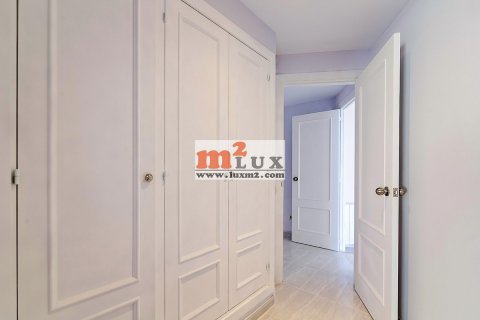 Apartment for sale in Sant Feliu de Guixols, Girona, Spain 3 bedrooms, 129 sq.m. No. 16744 - photo 13