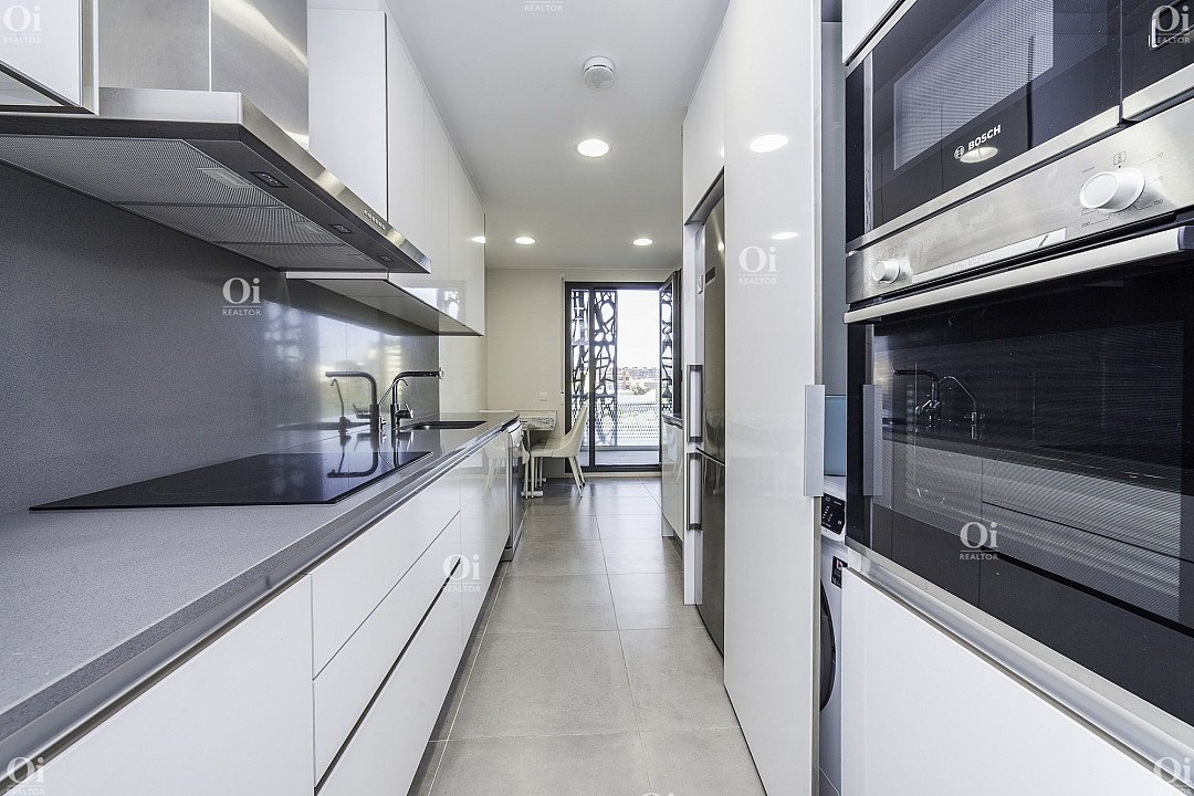 Appartamento a Barcelona, Spagna 4 camera, 139 mq. N° 15852