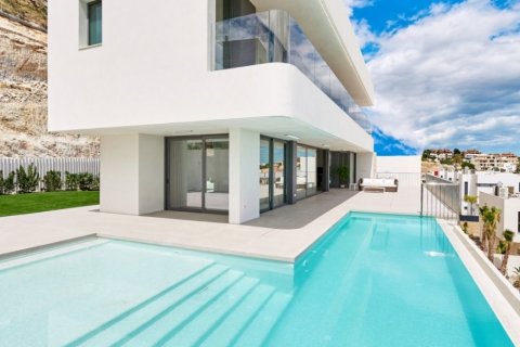 Villa for sale in Finestrat, Alicante, Spain 5 bedrooms, 422 sq.m. No. 12553 - photo 1