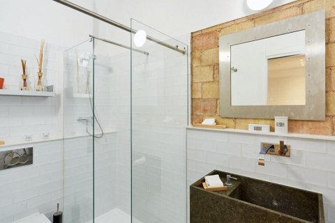 Apartment for sale in Barcelona, Spain 45 sq.m. No. 15990 - photo 14