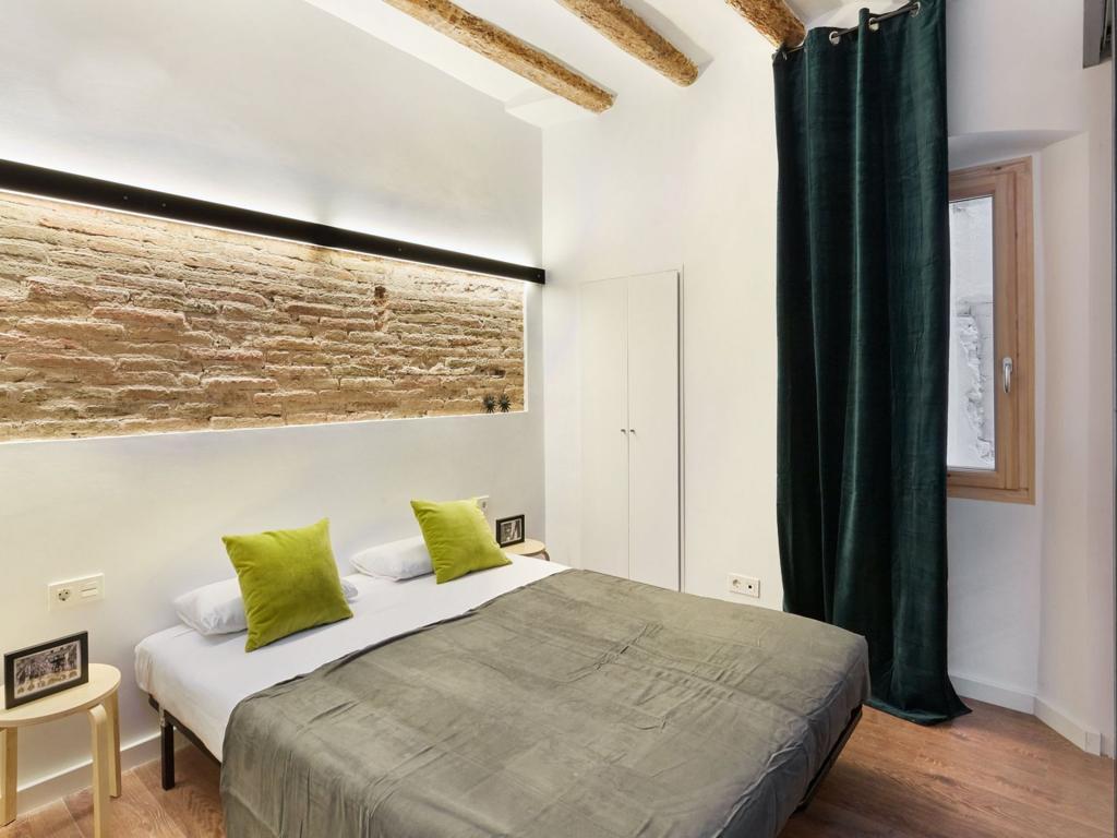 Apartment à Barcelona, Espagne 45 m2 No. 15990