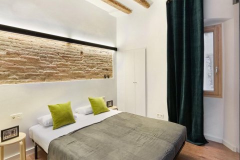 Apartment for sale in Barcelona, Spain 45 sq.m. No. 15990 - photo 24