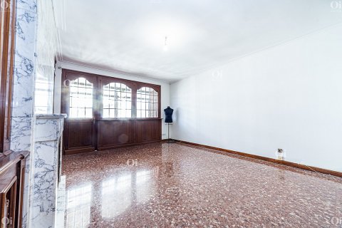 Apartment for sale in Barcelona, Spain 5 rooms, 243 sq.m. No. 15827 - photo 10