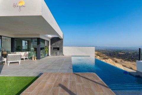 Villa for sale in Rojales, Alicante, Spain 3 bedrooms, 97 sq.m. No. 13078 - photo 1