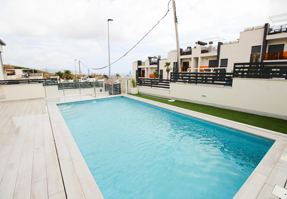 Villa a Benidorm, Alicante, Spagna 4 camere da letto, 205.24 mq. N° 15815